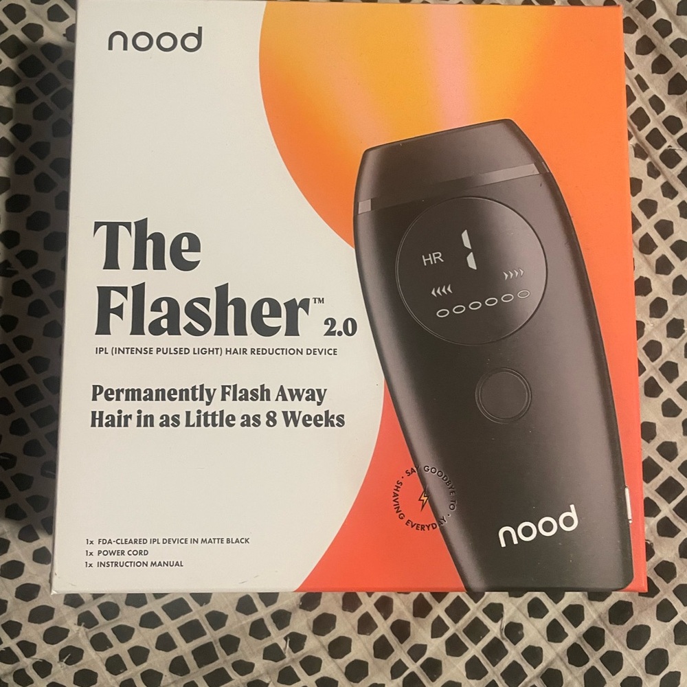 The Flasher 2.0 IPL Hair Reduction Device - Black